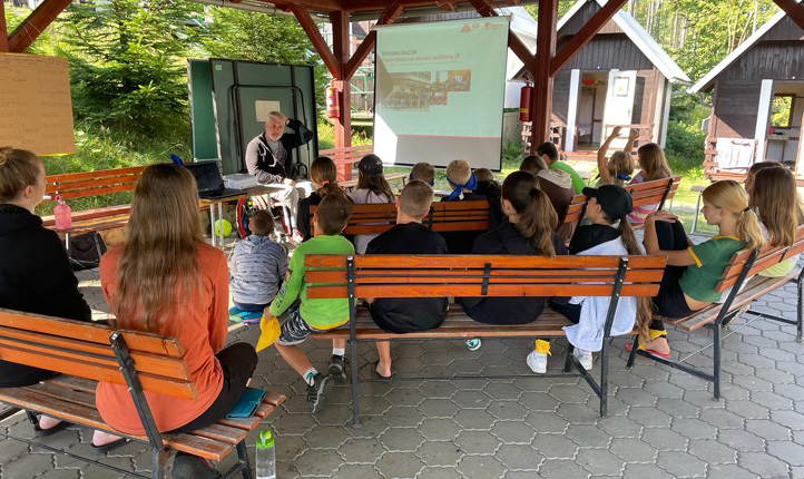 VZPoura úrazům navštívila DDM Hluk